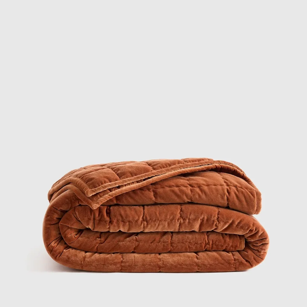 Quince Cotton Velvet Quilt In Terracotta King/Cal King